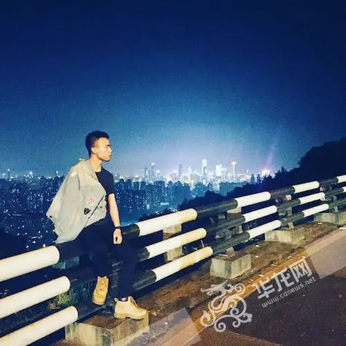 有颜又有才 3位90后男摄影师拍重庆美景走红朋友圈