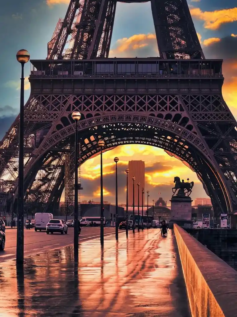 📸法国钢铁城市的代表作|埃菲尔铁塔.🌈埃菲尔铁塔(eif - 抖音