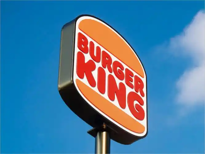 jkr设计公司主创谈汉堡王快餐品牌logo更新设计