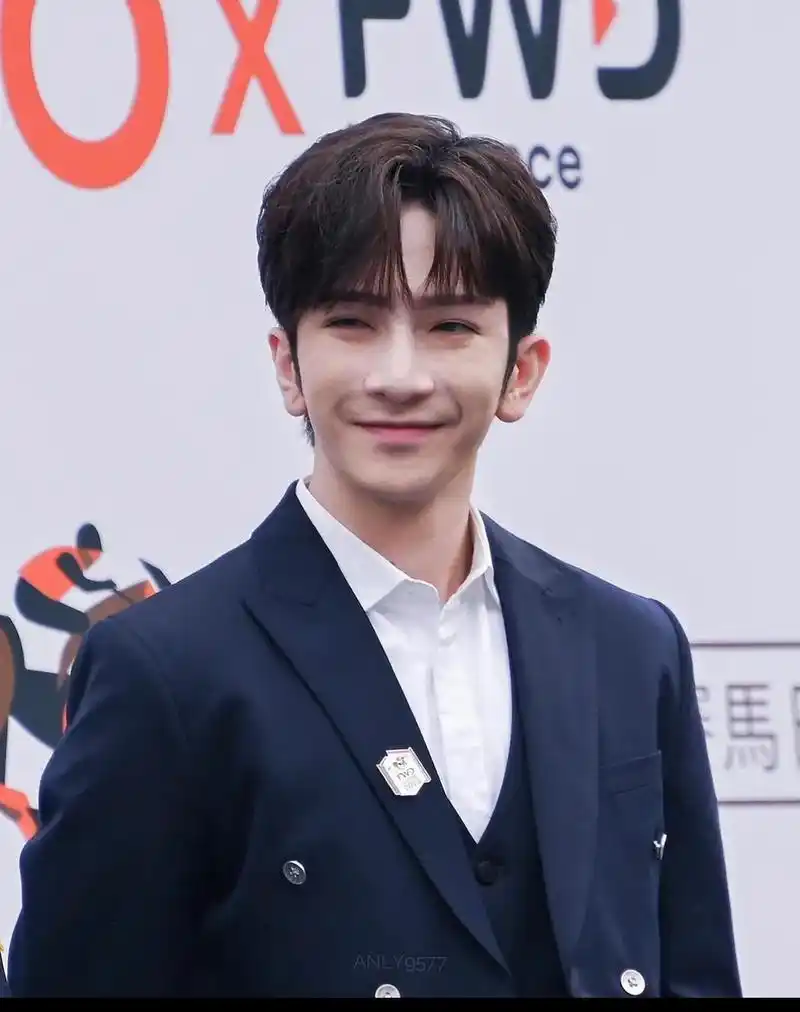 香港顶级大帅哥.香港另一顶流天王级巨星——anson lo( - 抖音