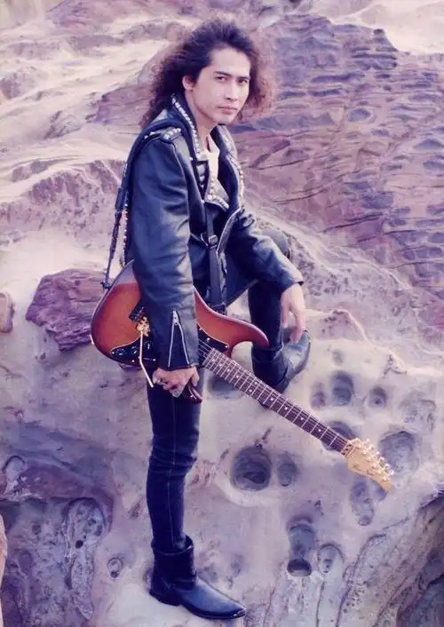 盘点那些年风靡一时的港台流行歌曲(齐秦)