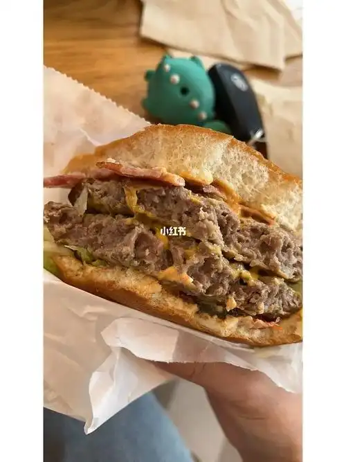 kfc的汁汁厚作安格斯牛肉汉堡,真的绝