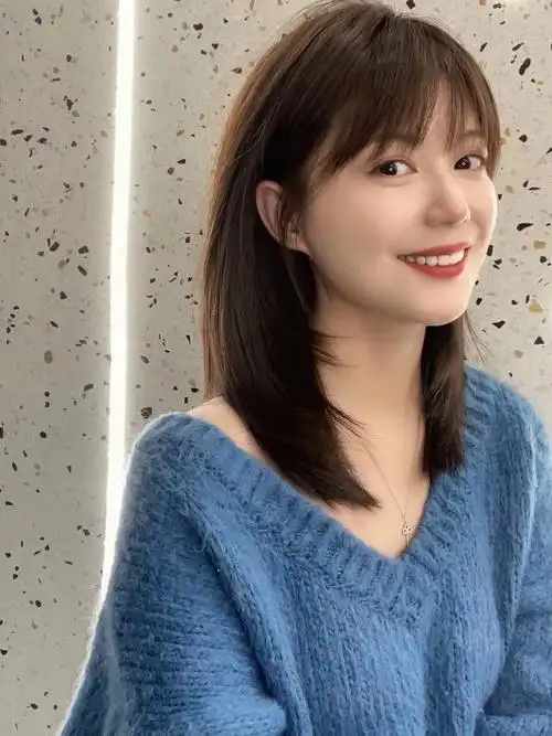 锁骨发初恋头中长发发型减龄发型|||女土发型中长发锁骨发大圆脸发型