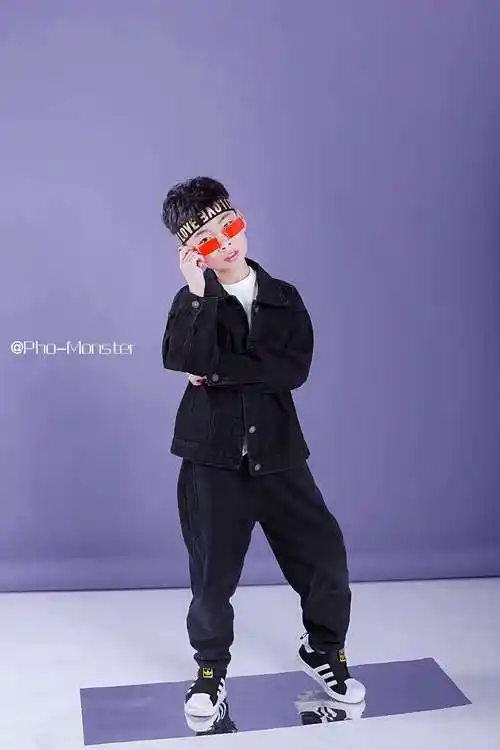 摄影师-大原的儿童摄影作品《男童》