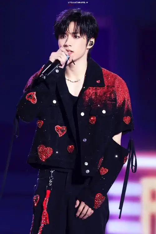 20240503 重庆演唱会    #刘耀文楼间楼演唱会#@时代少年团-刘耀文