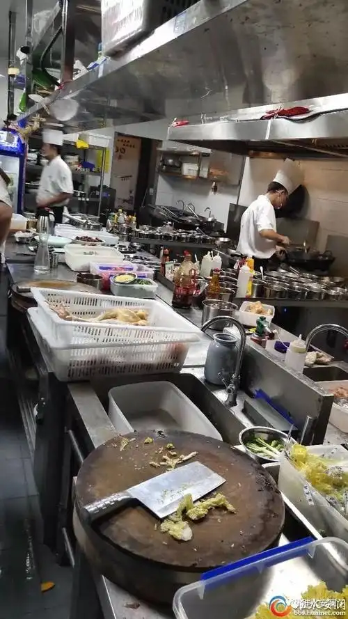 突击检查这次检查生态文旅区3家人气饭店后厨发现这些问题