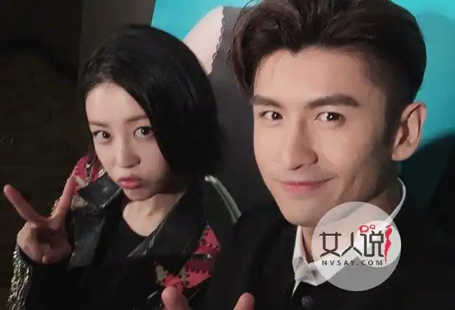 起因则是因为李溪芮和同性恋林弯弯的一些亲密合照曝光了,俩人在照片