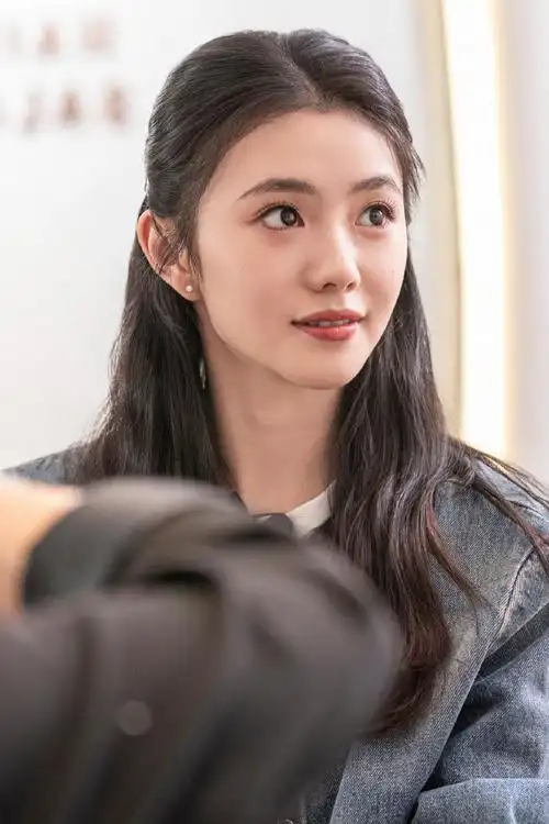 刘浩存超话#江晓媛变形计#滴!