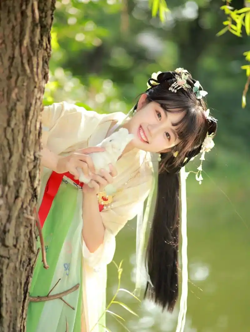 95可爱版-汉服写真拍照姿势合集1 拜托,汉服写真这样拍真的超甜好嘛