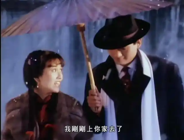 作为冯敬尧的女儿,冯程程外貌气质出众,在北京名