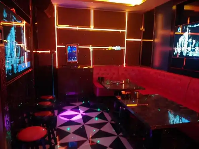 在凯乐迪39元就可嗨唱6小时 啤酒小吃