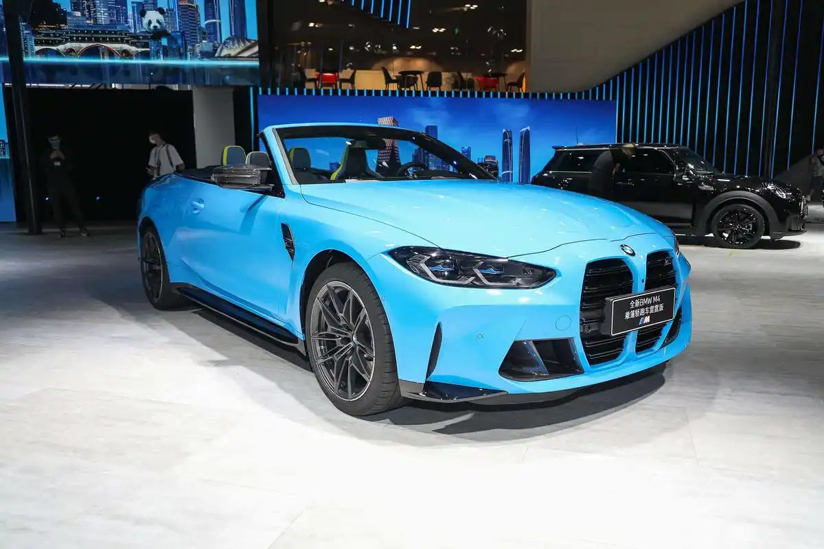 宝马跑车敞篷(宝马跑车敞篷z4)