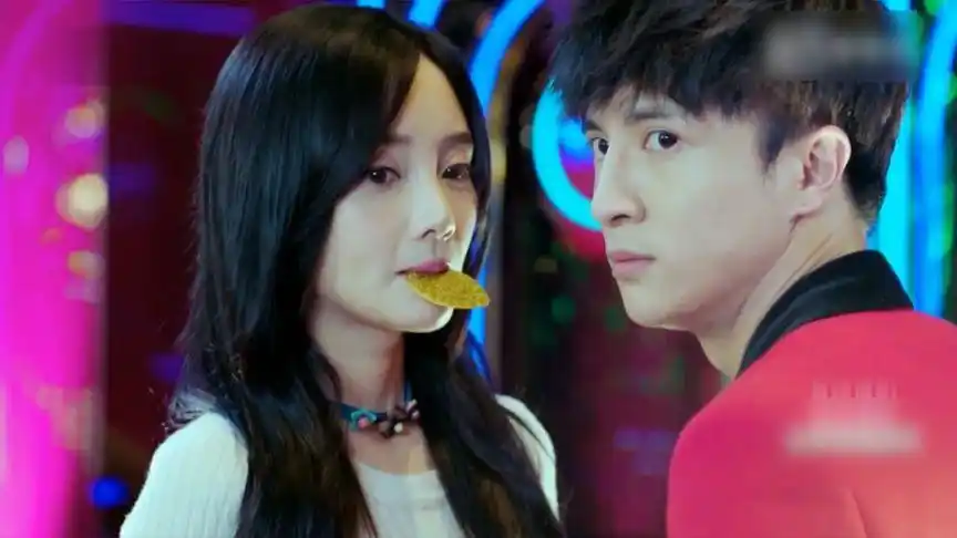 《我们的少年时代》李小璐与薛之谦两唇之间最短的距离好害羞围观群众