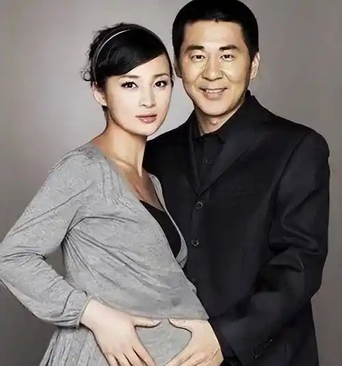 过后还是因为孙俪看了蒋勤勤和陈建斌的访谈,看她们都吵到要辞演了