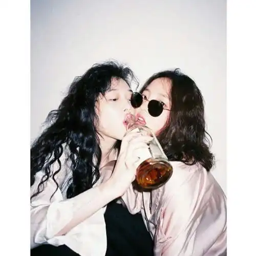 崔雪莉sulli具荷拉