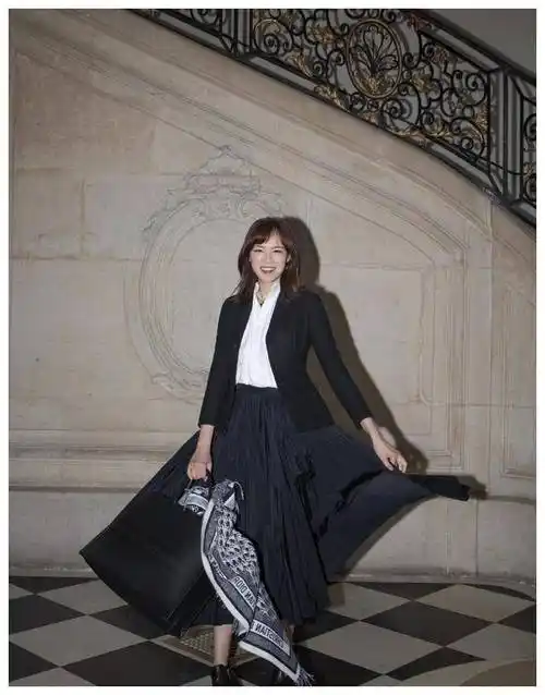 李艾_张徐宁_爱情