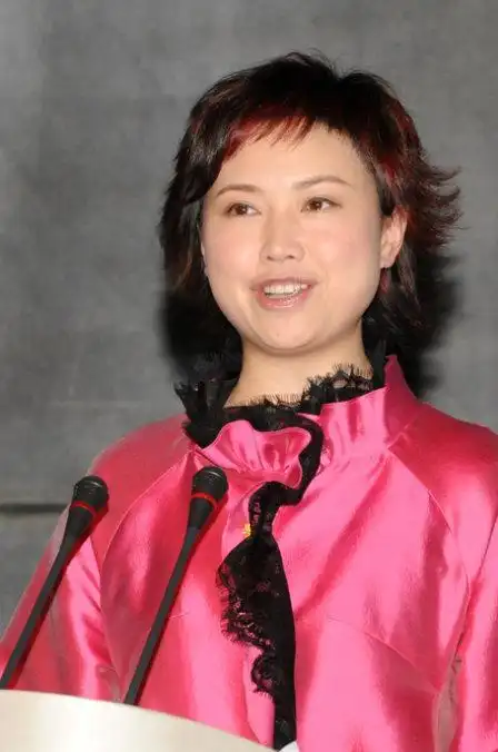 王佳一(北京人民广播电台主持人)_尚可名片