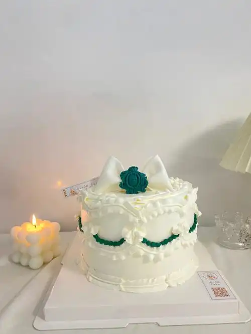 翻糖蝴蝶结蛋糕女生蛋糕