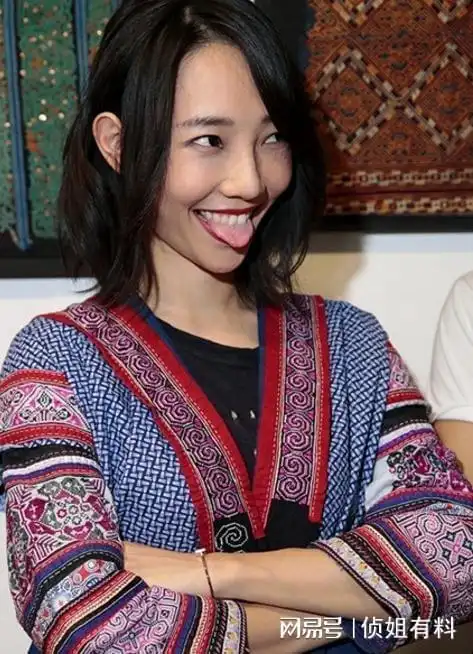 可以说,白百何的舌头长度在圈内,没人能比!