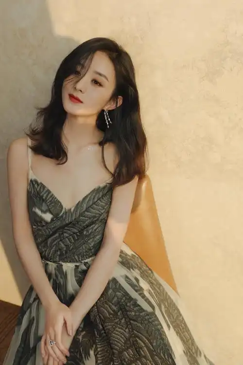 赵丽颖这哪里是回家生娃,这明明是偷偷做了10个月的spa