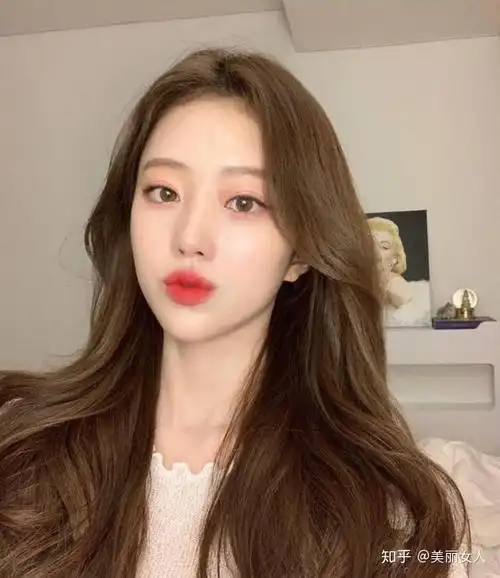 显白的染发颜色推荐