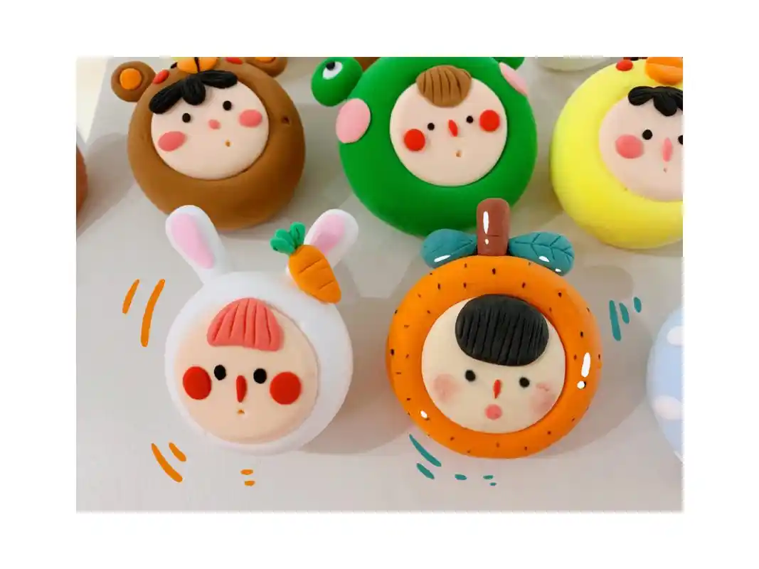 超轻粘土娃娃们05 参考了小上的一些大神们捏的92 简简单单但又很