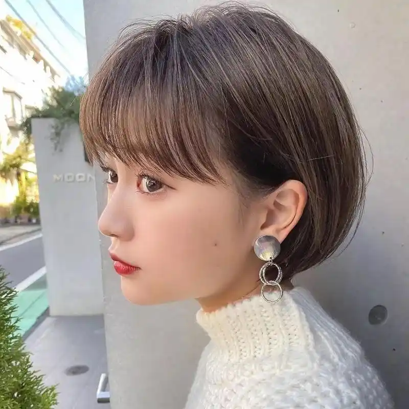 2020年流行5款日系精灵短发显脸小可爱感打造立体五官