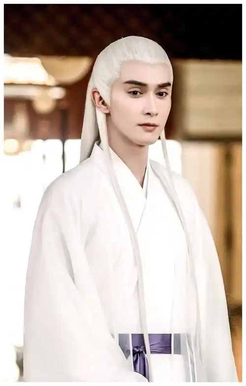 网评15位白衣古装男神博君一肖齐上榜这2位本年度呼声最高