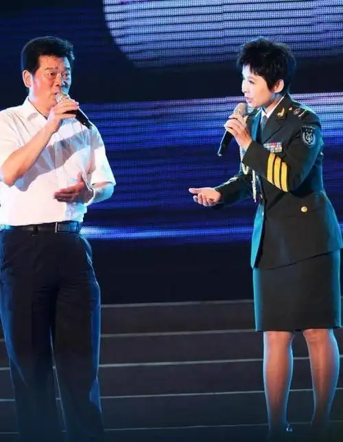 董文华的丈夫为何始终如一?