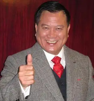 万梓良个人资料照片万梓良发福后照片