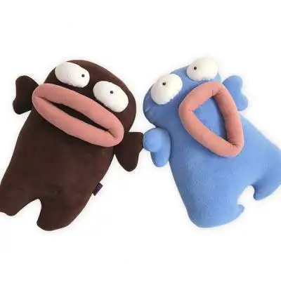 丑萌沙雕生日礼物搞笑儿童节泥鳅香肠睡觉抱枕毛绒布艺类玩具