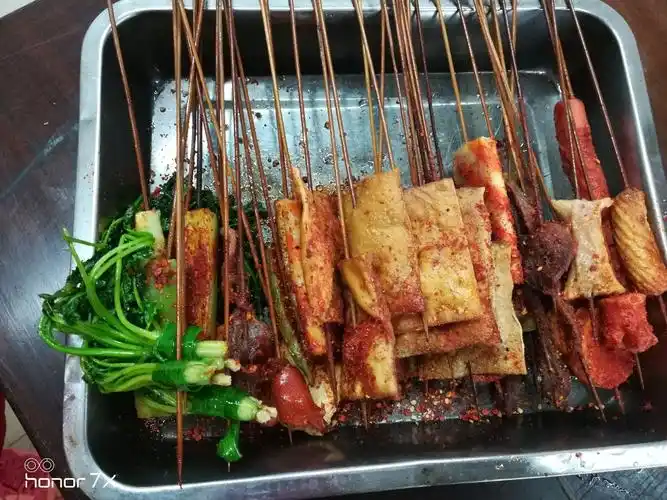 香格里拉油炸串串技术培训哪里好?