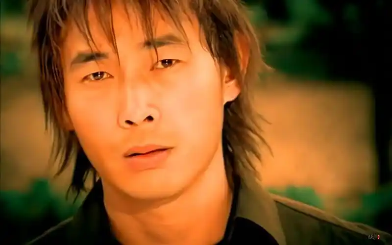 【1080p修复】《小薇》-黄品源 20年前,大街上小男孩嘴里总会来一句