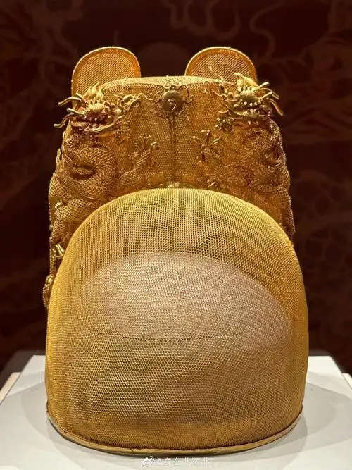 金翼善冠 明万历 定陵出土 明十三陵博物馆藏#邂逅·多彩大明1573