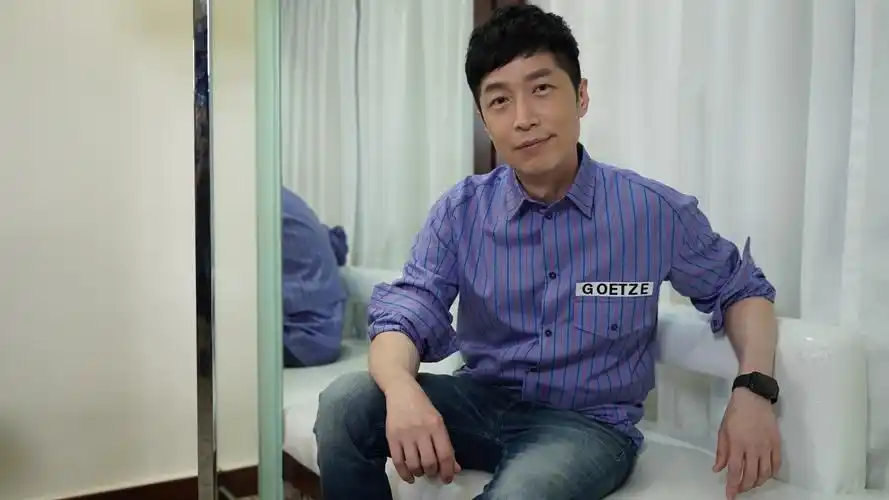 厉害!49岁马浚伟承认回tvb担任无线训练班校长,已经有超过千人报名