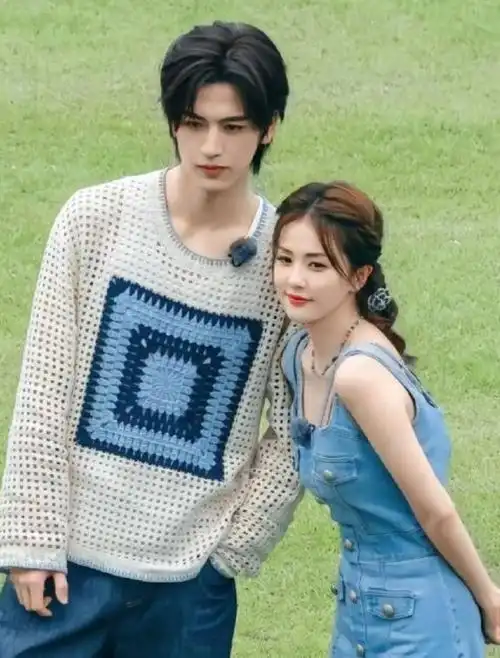 两人分手原因曝光,网友:好离谱._白鹿和_男朋友_事业