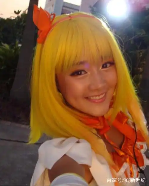 "魔仙小蓝"近照曝光,优雅大气女人味十足,差点美到认不出!