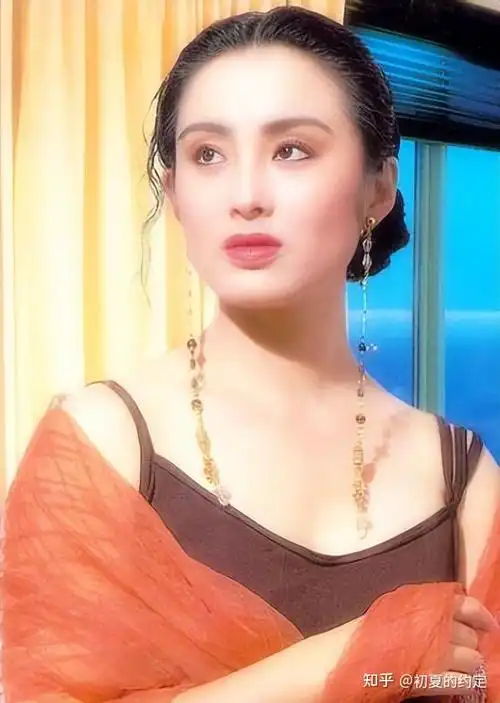 55岁"星女郎"张敏:29年,3个错误决定,代价惨痛