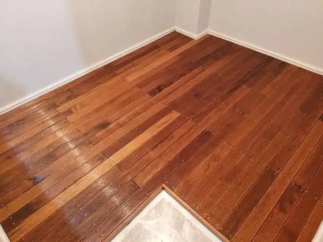 绍兴防腐木绍兴菠萝格地板在线施工安装