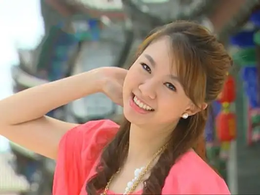 【图】潮湿的心歌词卓依婷赏析 创作背景系在风雨交加的夜里