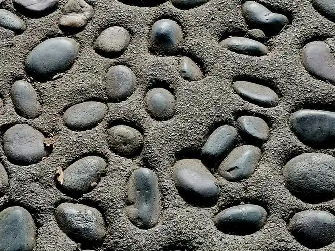 鹅卵石地面