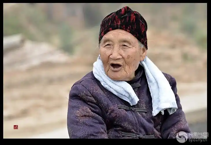 慈祥的老奶奶-人物人像-光影中国网-36.01ny.cn - powered by discuz!