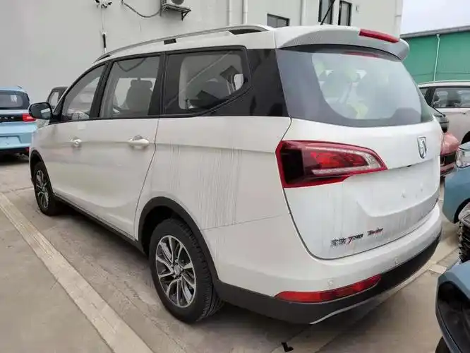 七座国民mpv,宝骏730大空间,家用车选它优势多