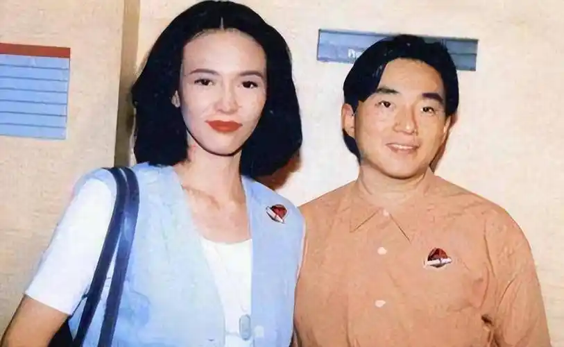 吕方和郑裕玲分手时,只要那辆宝马车,如今57岁的他现在很幸福_周润发