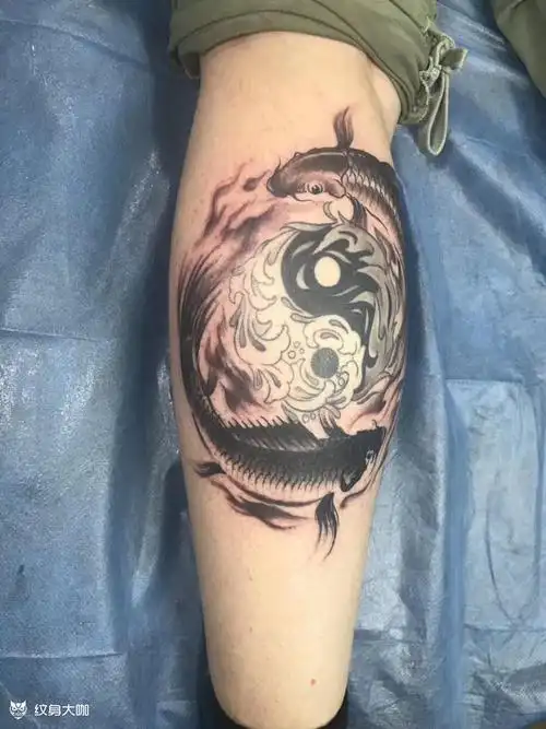 双鱼太极_纹身图案手稿图片_小伍的纹身作品集