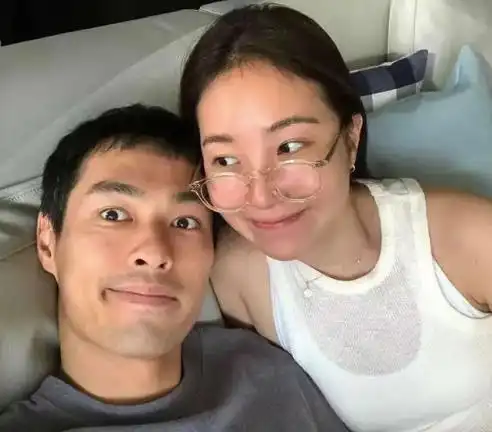 早在7月5日,有台媒就报道称杨祐宁将补办婚礼,对