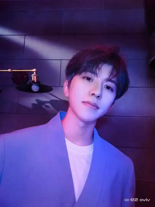 一些超有kun味的自拍哇    #蔡徐坤#ride or die -蔡徐坤