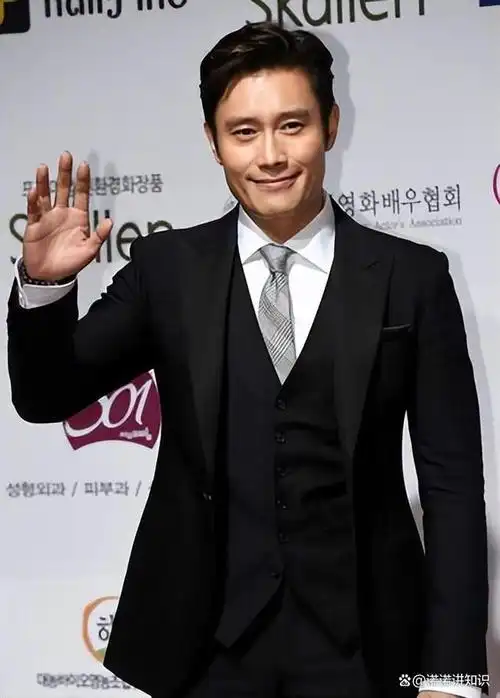 韩国知名男星,演员李秉宪,在美国洛杉矶的宅邸,发生了抢劫事件