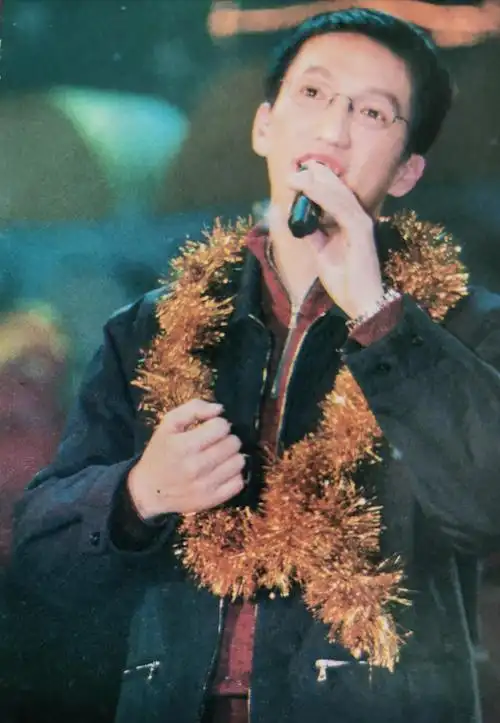 也是有女团的,我觉得除了黑鸭子就是青春美少女,哈哈陈志朋吕良伟郭达