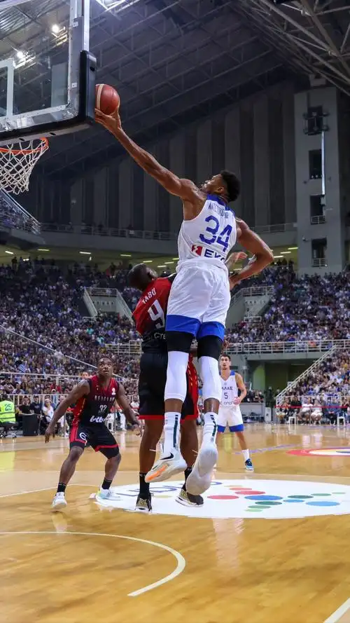 这肌肉真馋人99字母哥晒今日轻取比利时个人赛场照